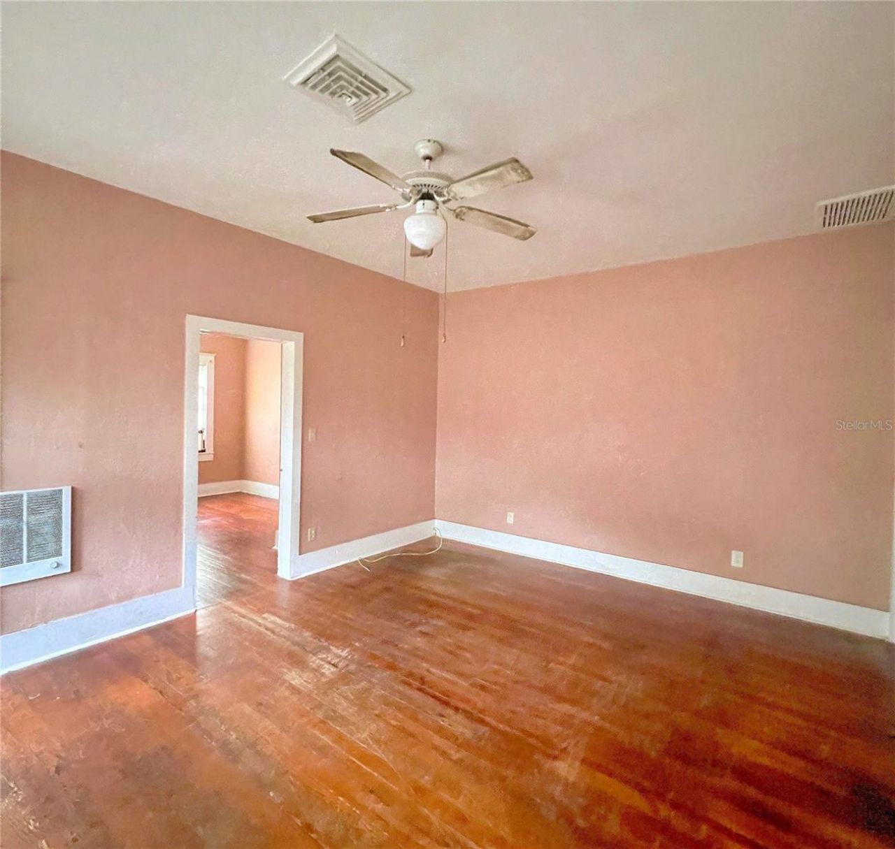 215 N Buena Vista Drive , Lake Alfred, FL 33850 Photo