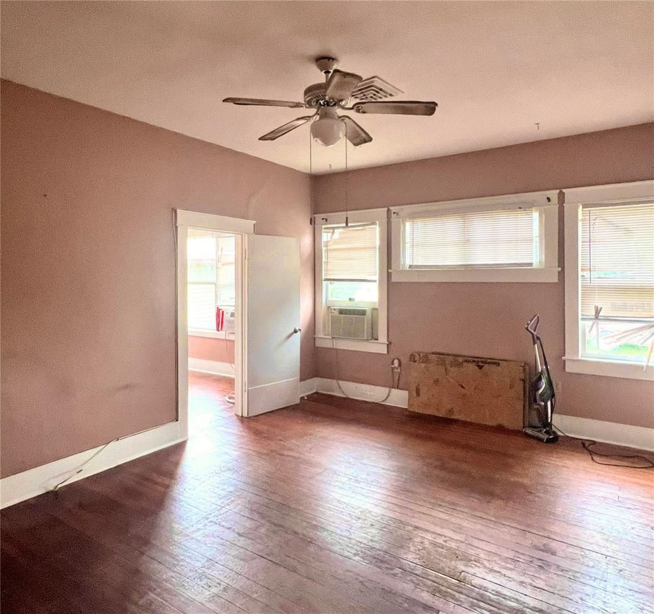 215 N Buena Vista Drive , Lake Alfred, FL 33850 Photo