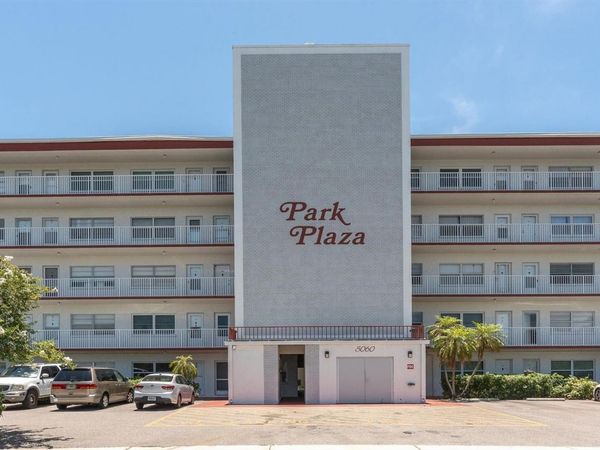 5060 76TH AVENUE N, Unit 402, PINELLAS PARK, FL 33781