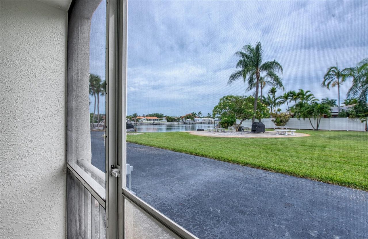 3717 S 46th Avenue S, Unit 8, Saint Petersburg, FL 33711 Photo