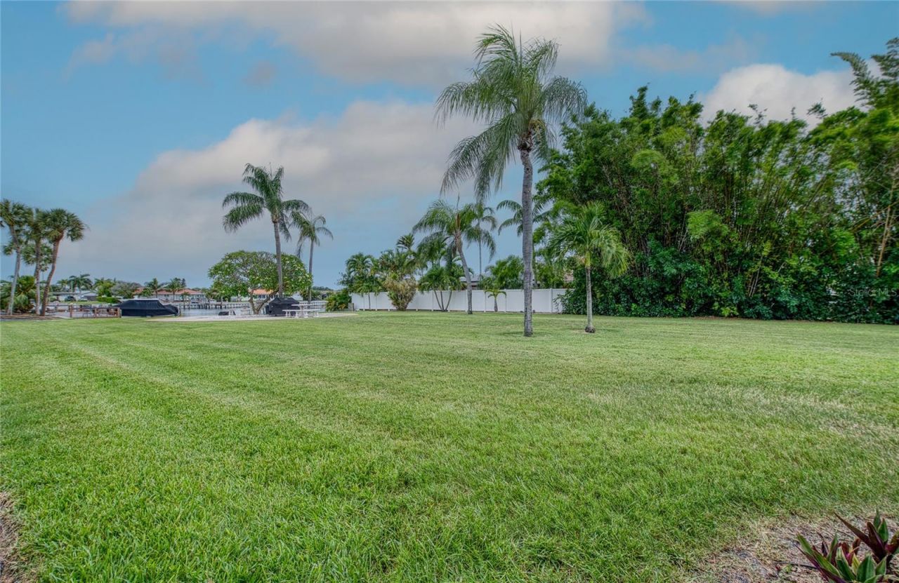 3717 S 46th Avenue S, Unit 8, Saint Petersburg, FL 33711 Photo