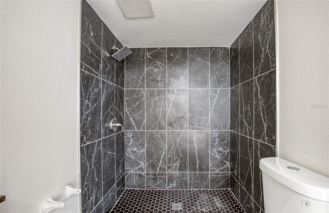 3717 S 46th Avenue S, Unit 8, Saint Petersburg, FL 33711 Photo