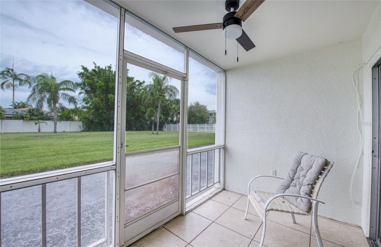 3717 S 46th Avenue S, Unit 8, Saint Petersburg, FL 33711 Photo