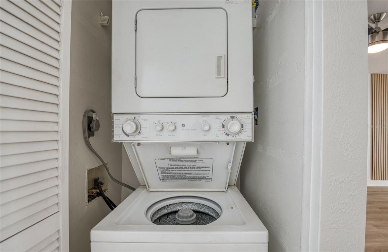 3717 S 46th Avenue S, Unit 8, Saint Petersburg, FL 33711 Photo