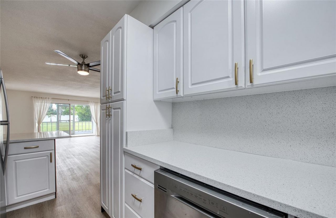 3717 S 46th Avenue S, Unit 8, Saint Petersburg, FL 33711 Photo