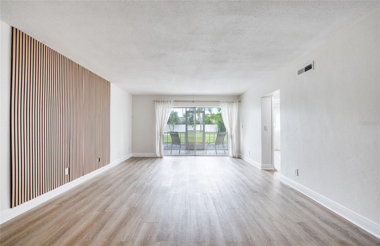 3717 S 46th Avenue S, Unit 8, Saint Petersburg, FL 33711 Photo