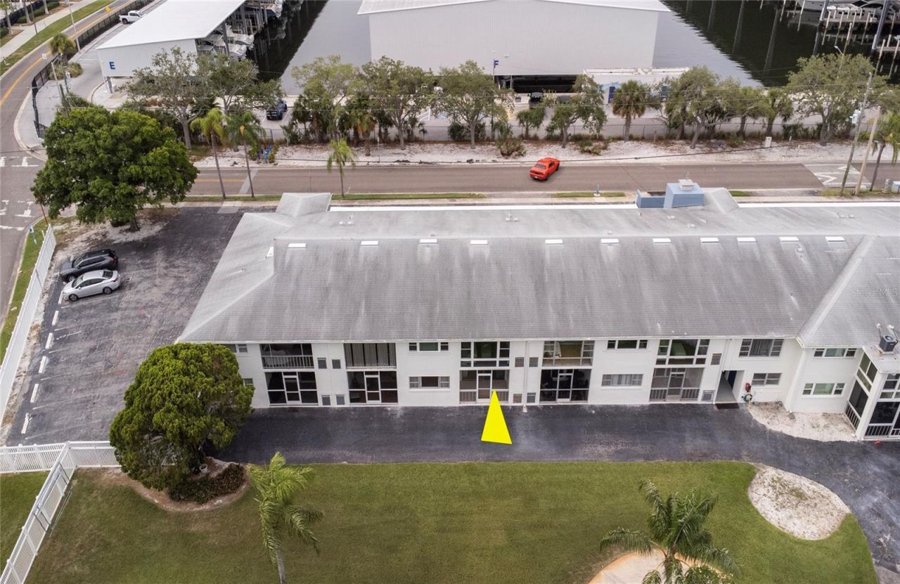 3717 S 46th Avenue S, Unit 8, Saint Petersburg, FL 33711 Photo