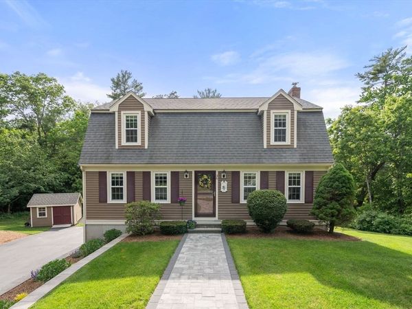 36 Marilyn Way, Halifax, MA 02338