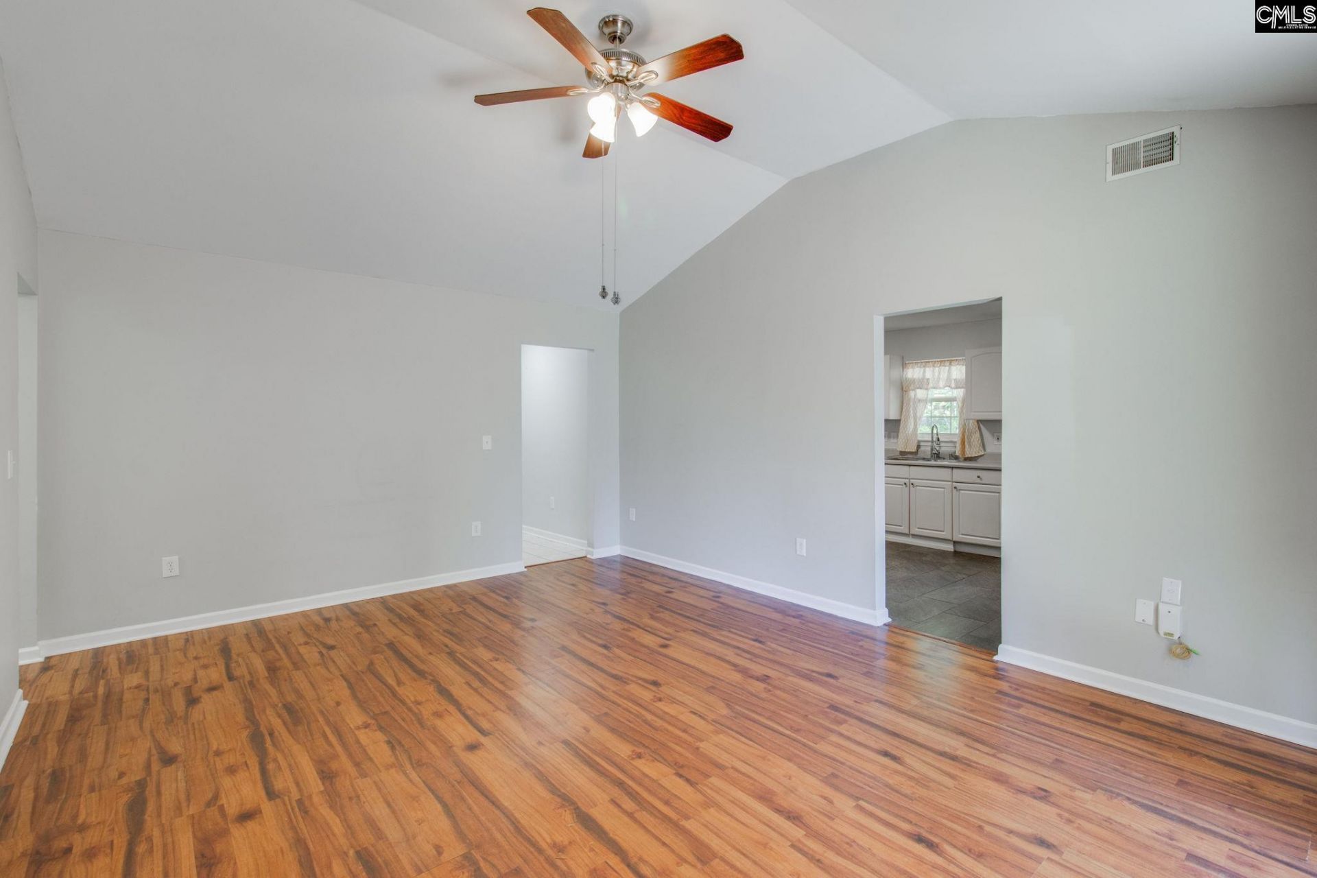 308 Cutter Court  Photo 8