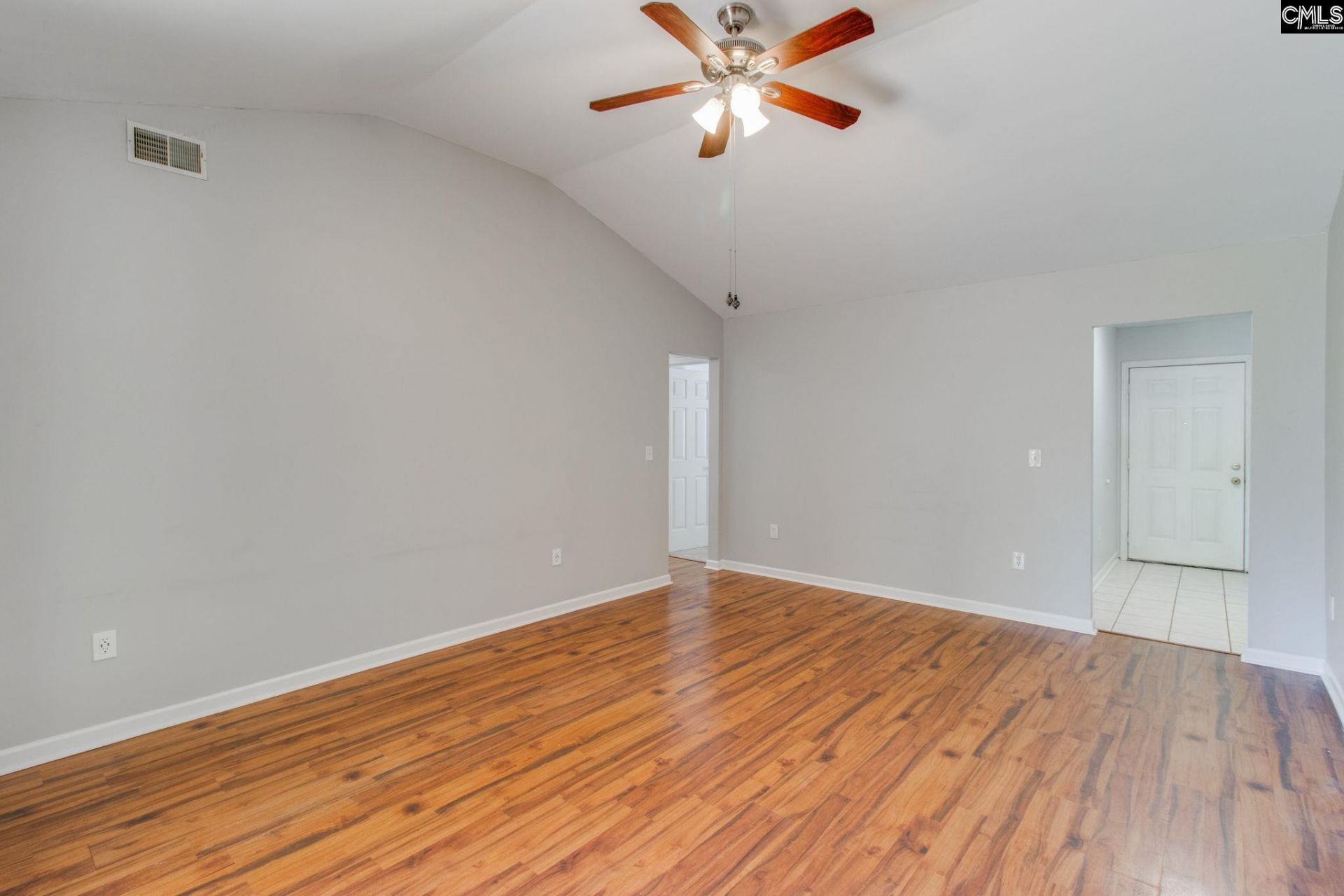 308 Cutter Court  Photo 9