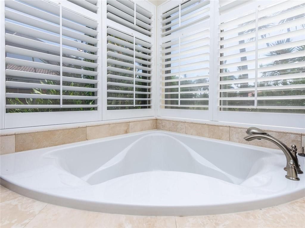 1230 Fairfax Court, Weston, FL 33326 Photo