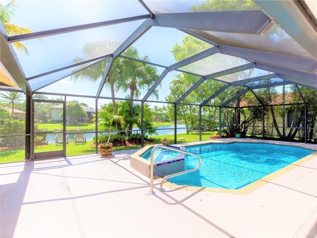 1230 Fairfax Court, Weston, FL 33326 Photo