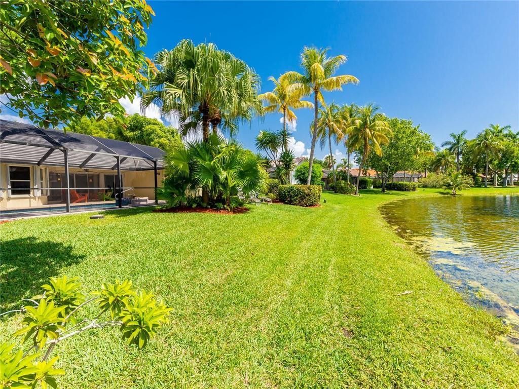 1230 Fairfax Court, Weston, FL 33326 Photo