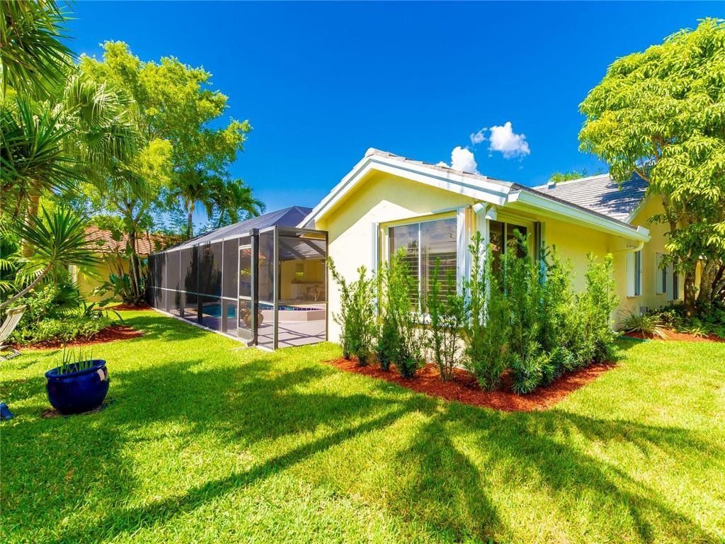 1230 Fairfax Court, Weston, FL 33326 Photo