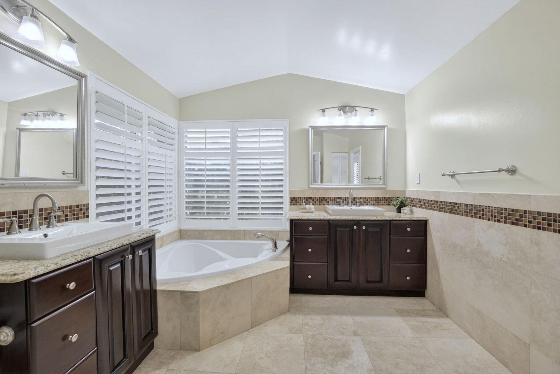 1230 Fairfax Court, Weston, FL 33326 Photo