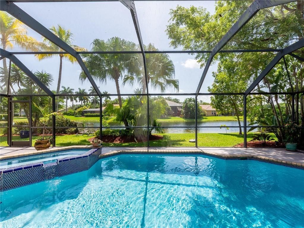 1230 Fairfax Court, Weston, FL 33326 Photo