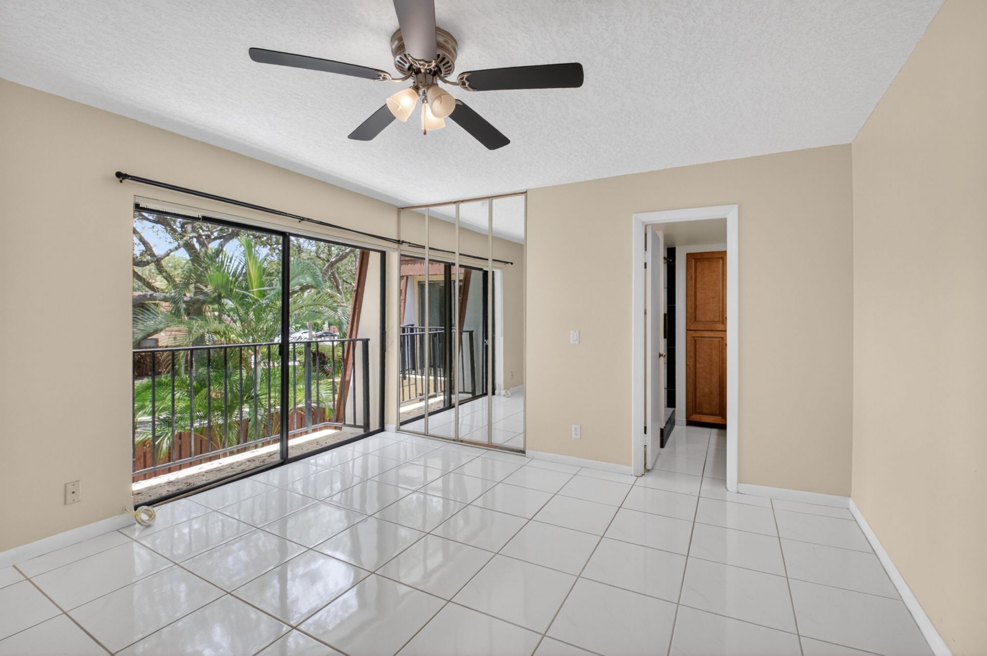 1565 Augusta Circle, Unit 103, Delray Beach, FL 33445 Photo
