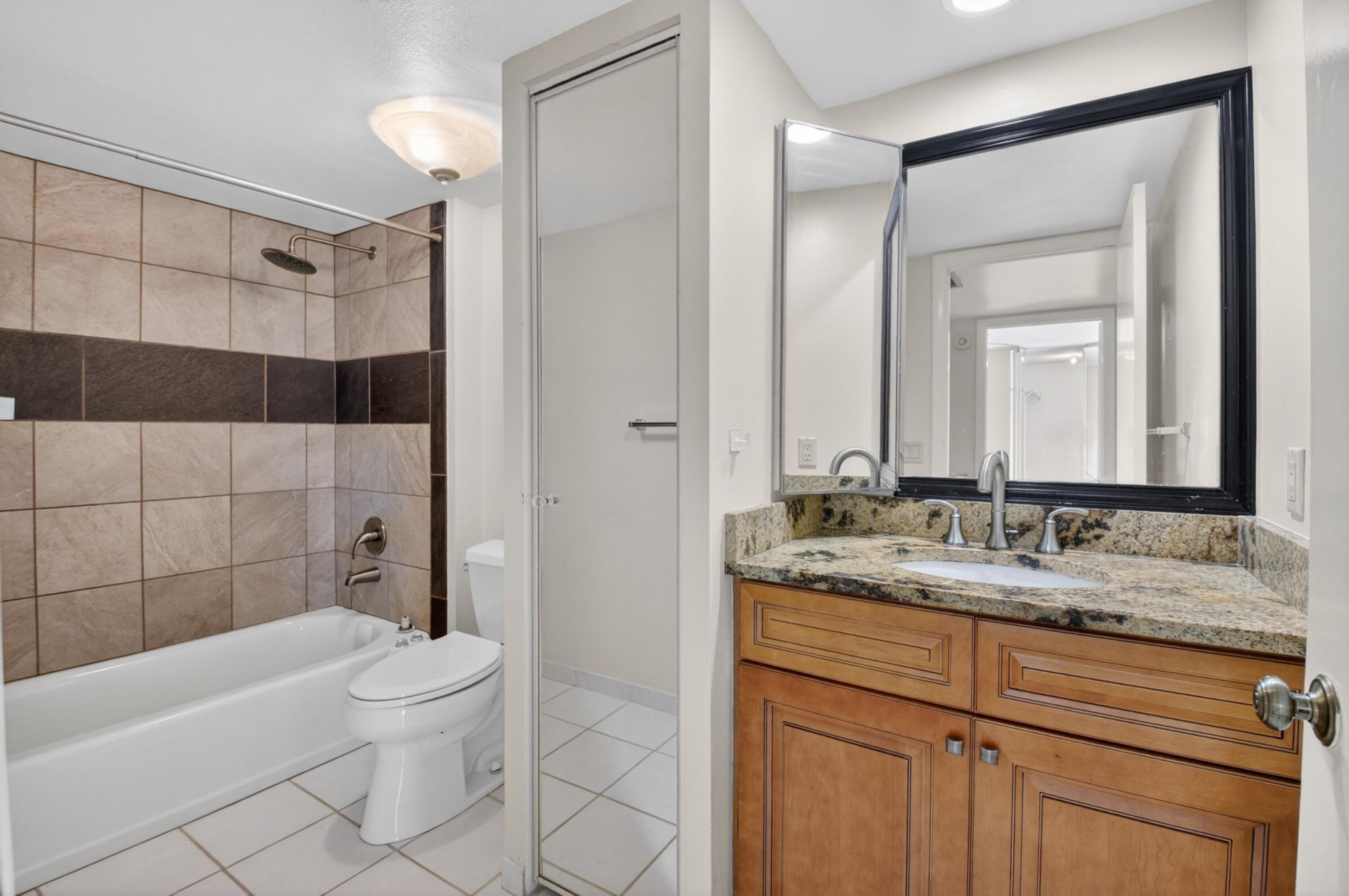 1565 Augusta Circle, Unit 103, Delray Beach, FL 33445 Photo