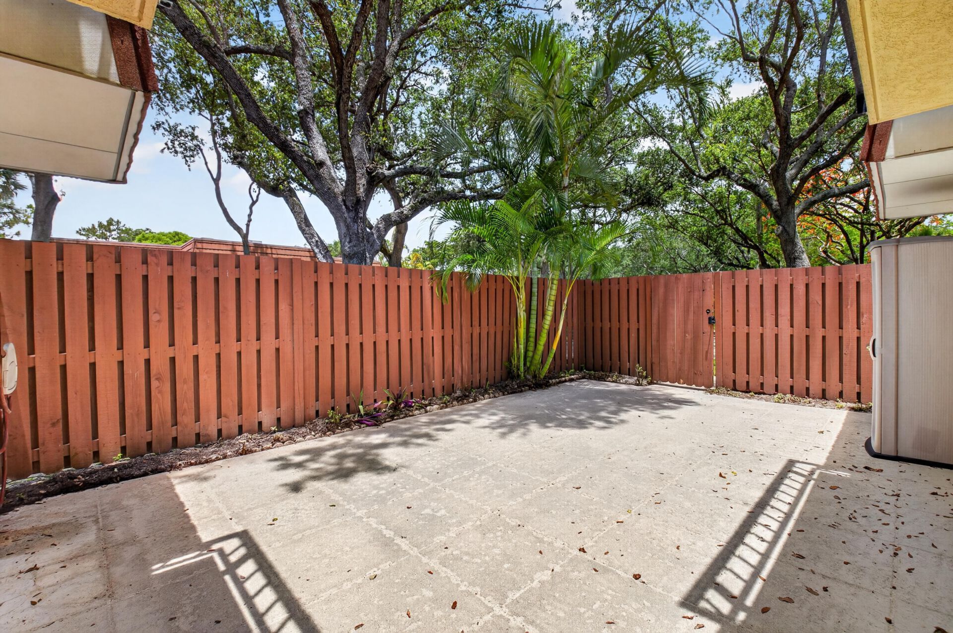 1565 Augusta Circle, Unit 103, Delray Beach, FL 33445 Photo