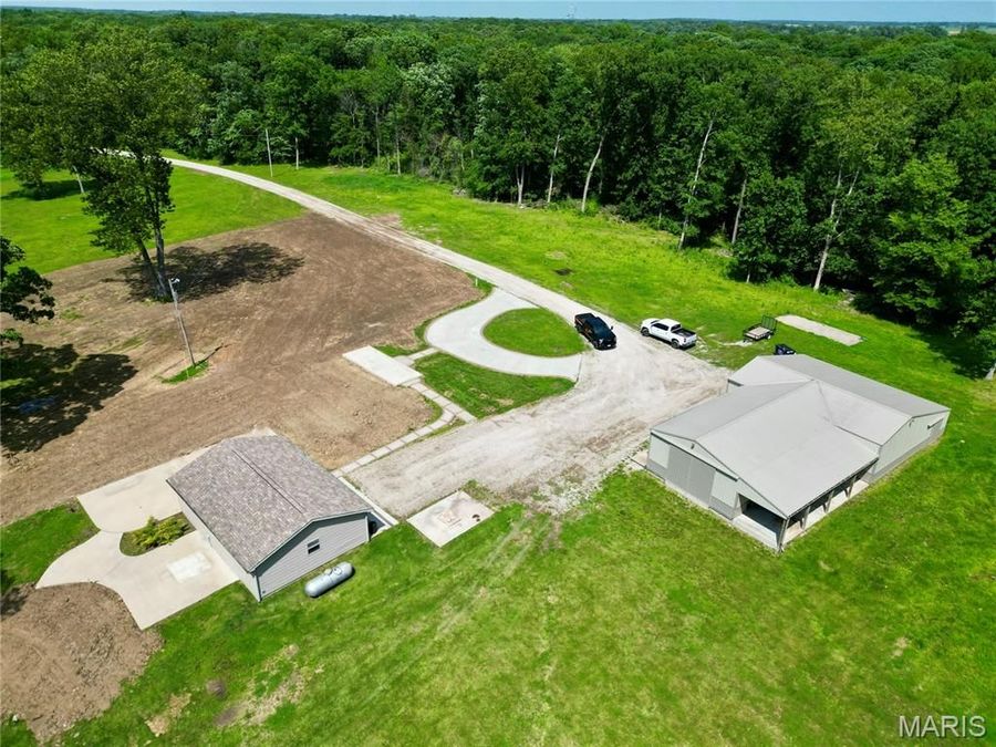Property Image 32