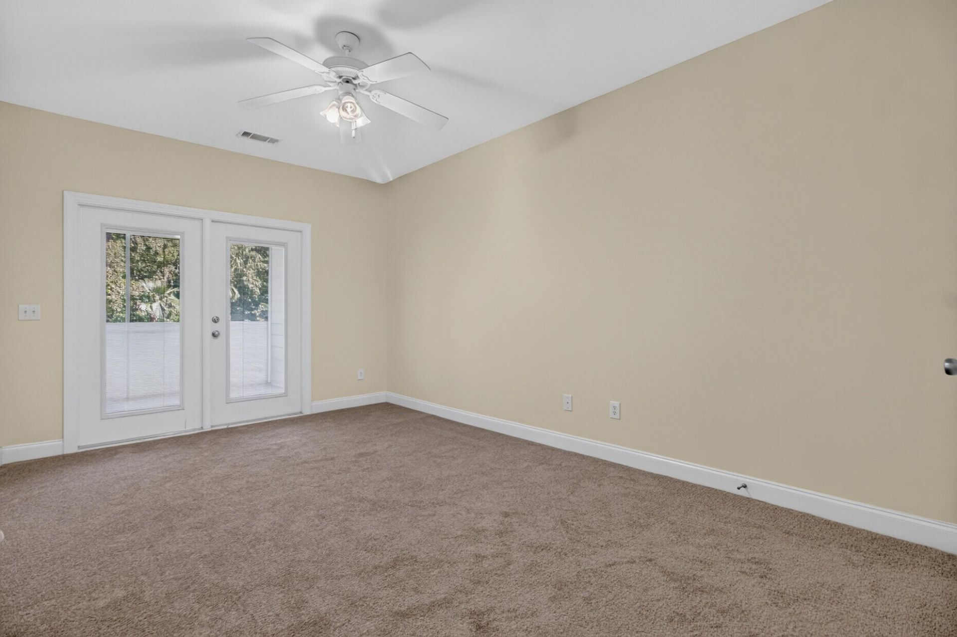 1025 Riverland Woods Place Photo 26