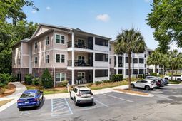 1025 Riverland Woods Place photo 4
