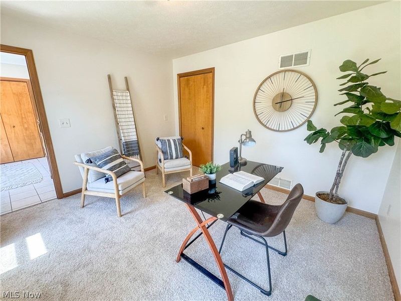 2057 Burning Tree Lane, Youngstown, OH 44505 Photo 6