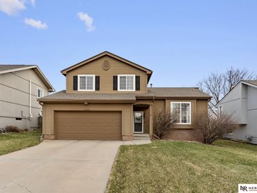 15236 Spencer Street, Omaha, NE 68116