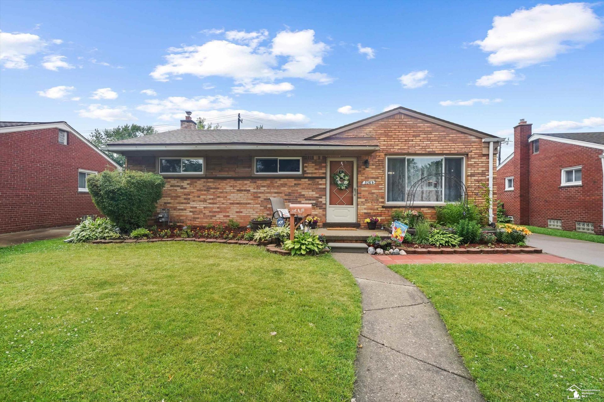 3264 Maple Drive, Melvindale, MI 48122 Main Photo