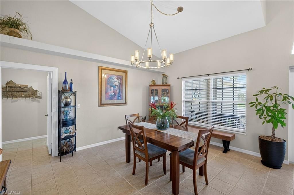 527 SW 40th Ter , Cape Coral, FL 33914 Photo