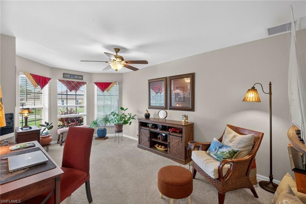 527 SW 40th Ter , Cape Coral, FL 33914 Photo