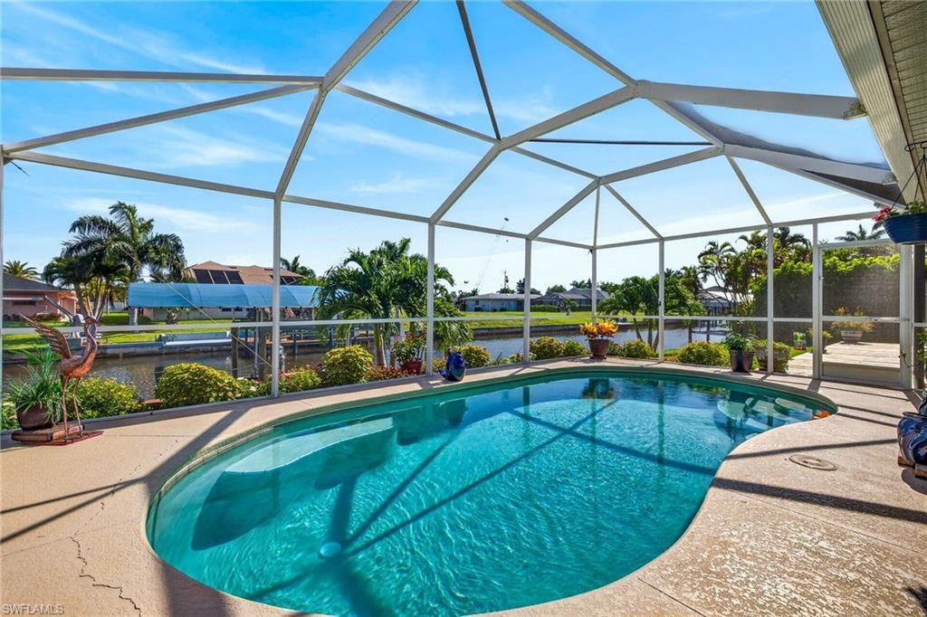 527 SW 40th Ter , Cape Coral, FL 33914 Photo