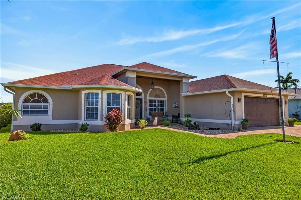 527 SW 40th Ter , Cape Coral, FL 33914 Photo