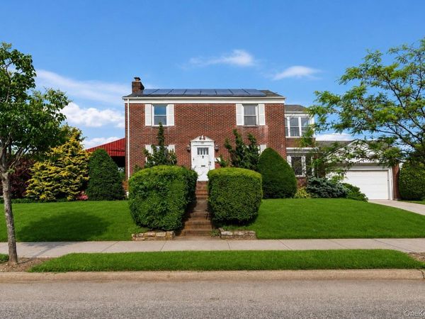 530 Washington Boulevard , Long Beach, NY 11561
