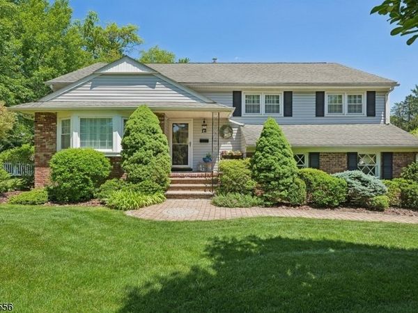 12 Candlewood Dr, Madison, NJ 07940