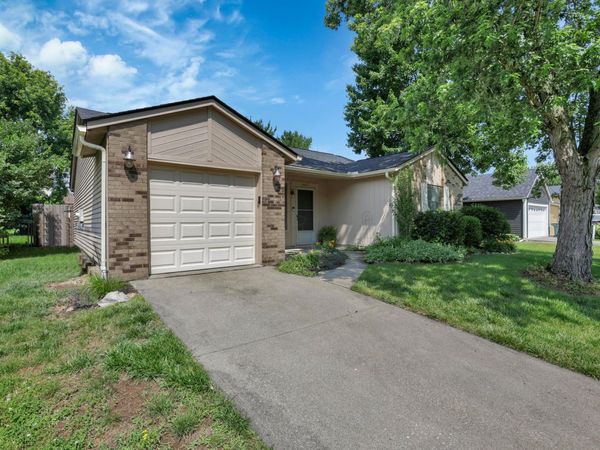 4447 Trindel Way , Columbus, OH 43231