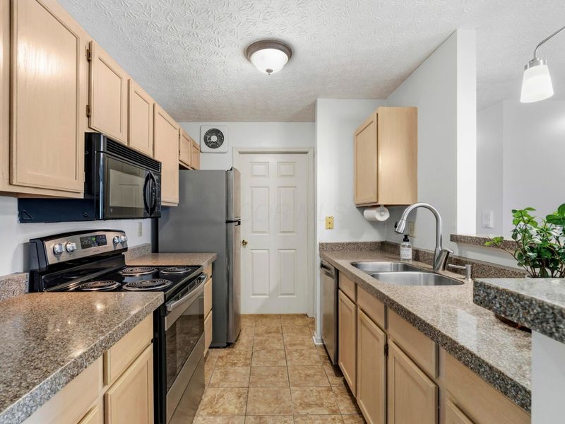 2312 Pinzon Place, Unit 104, Columbus, OH 43235 Photo 19