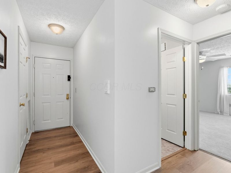 2312 Pinzon Place, Unit 104, Columbus, OH 43235 Photo 5