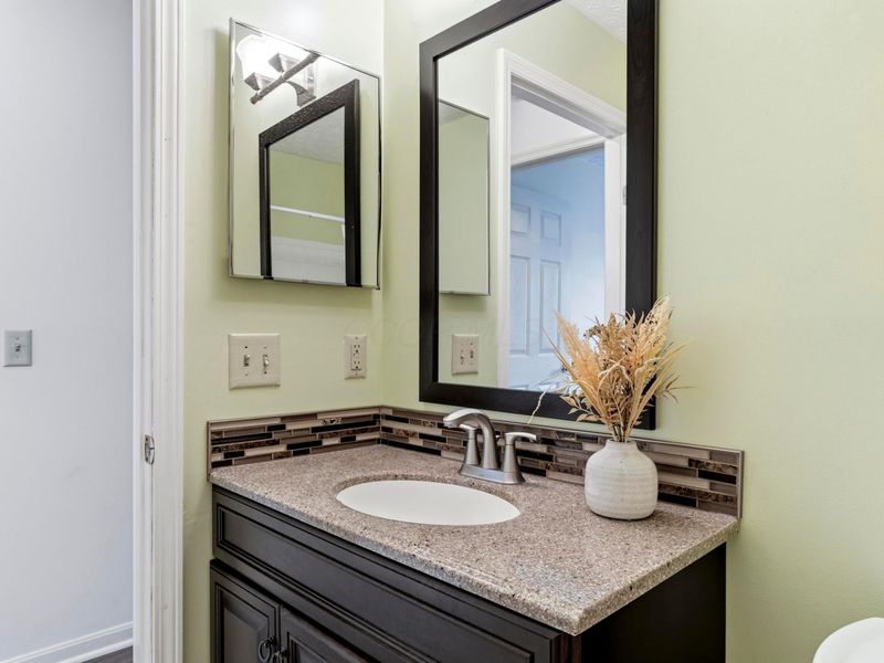 2312 Pinzon Place, Unit 104, Columbus, OH 43235 Photo 8