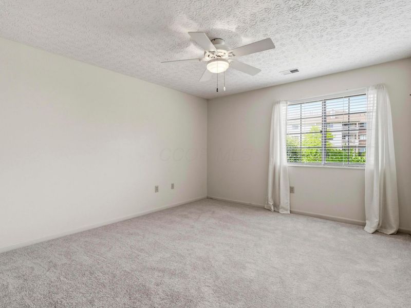 2312 Pinzon Place, Unit 104, Columbus, OH 43235 Photo 9