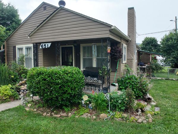 651 Broyles Avenue, Erwin, TN 37650