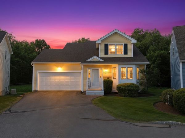 21 Denworth Bell Circle, Unit 21, Haverhill, MA 01835