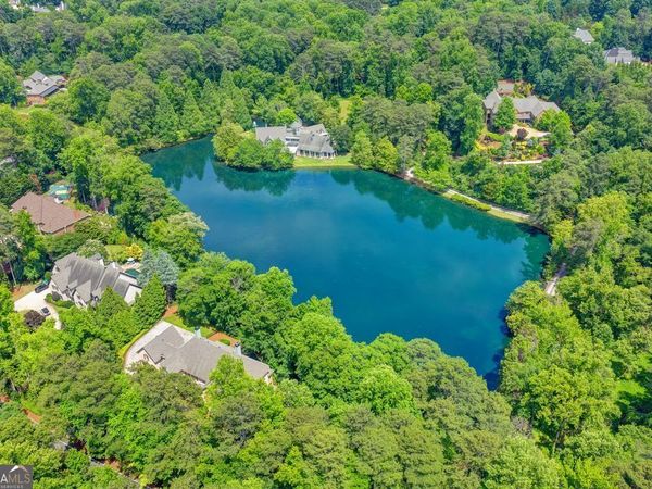 5505 Long Island Drive, Sandy Springs, GA 30327