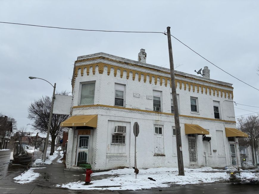 Main Photo