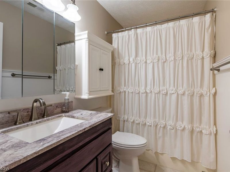 416 Harbor Ridge Lane , Fairport Harbor, OH 44077 Photo 14