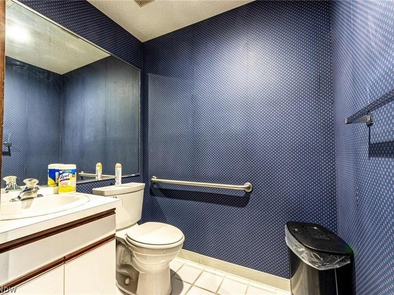 6061 S Broadway, Lorain, OH 44053 Photo 17