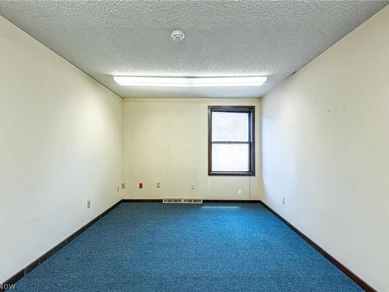 6061 S Broadway, Lorain, OH 44053 Photo 19