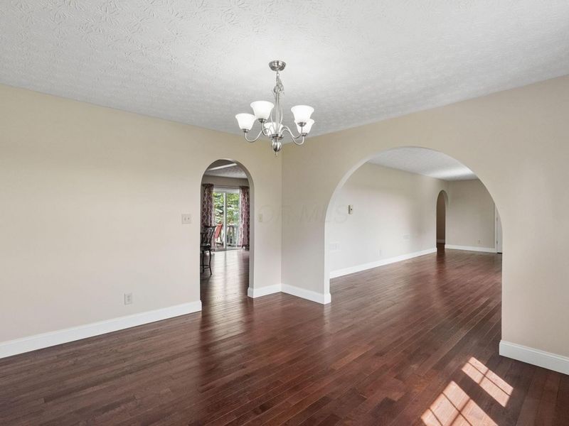 1408 Northridge Road , Circleville, OH 43113 Photo 11