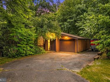 6270 OCCOQUAN FOREST DRIVE , MANASSAS, VA 20112