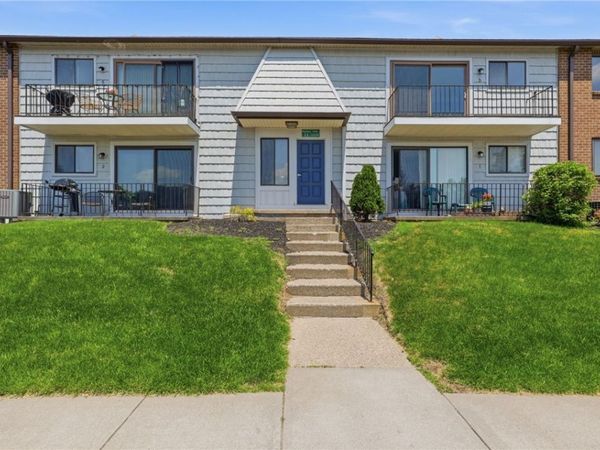 11 High Gate , Unit 5, Fairport, NY 14450